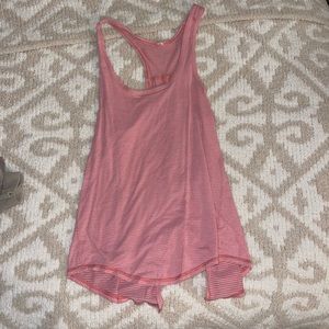 Pink lululemon top
